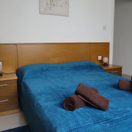 Modern Two Bedroom Sea View Apartment Marsaskala Exterior photo